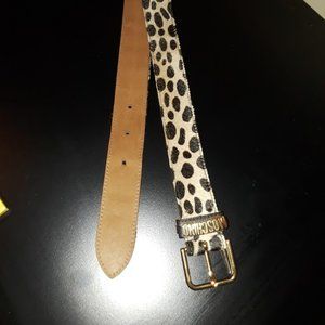 Moschino Leopard Print Leather Belt SIZE 40 Authentic
Offers Welcome!